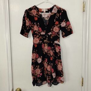 Band of Gypsies Black and Red/Pink Floral V Neck Dress Size Small